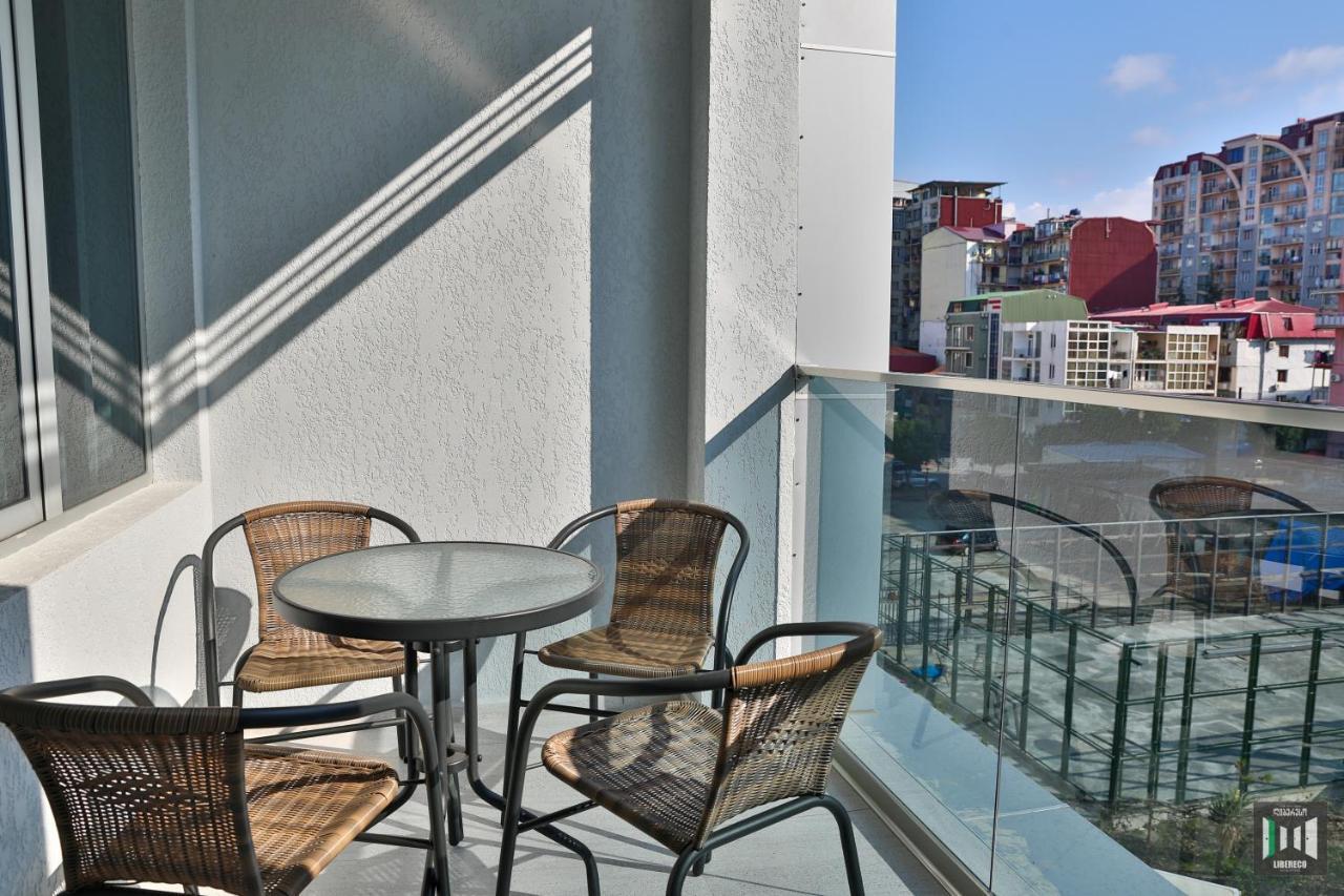 Libereco Aparthotel 바투미 외부 사진